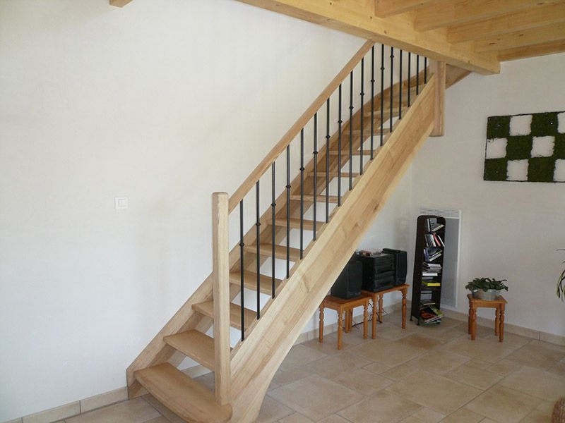 Escalier quart tournant en bois